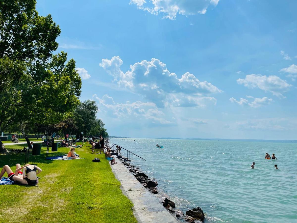 Balcsitthon Apartmanok Siofok Bagian luar foto