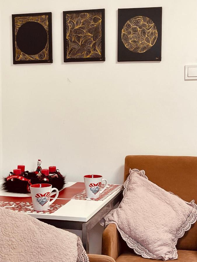 Balcsitthon Apartmanok Siofok Ruang foto