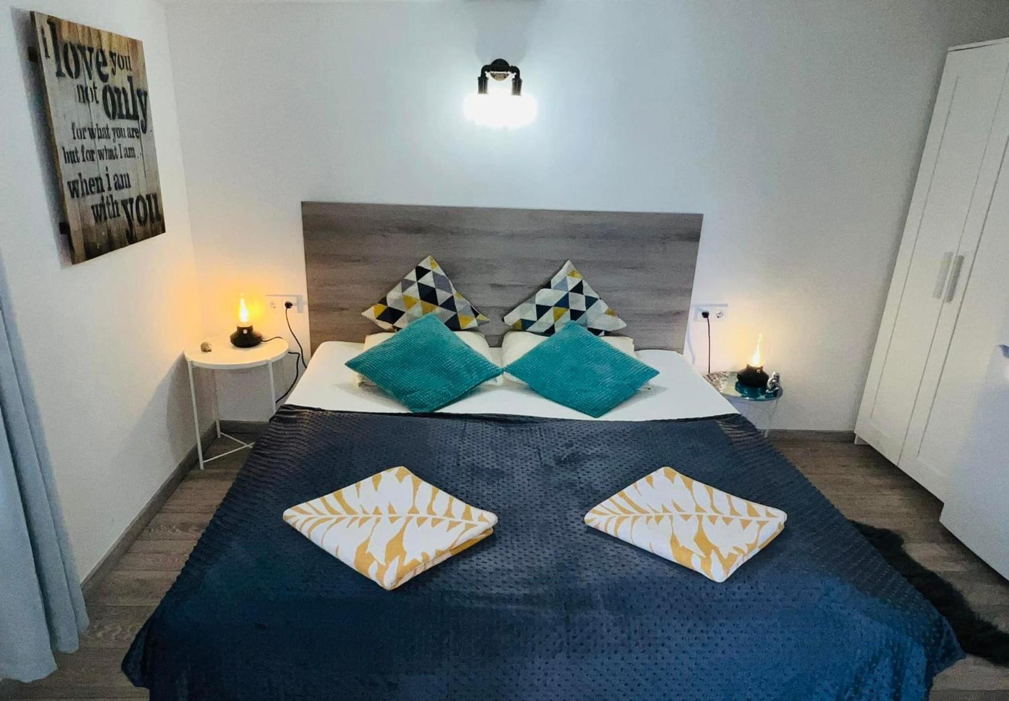 Balcsitthon Apartmanok Siofok Bagian luar foto